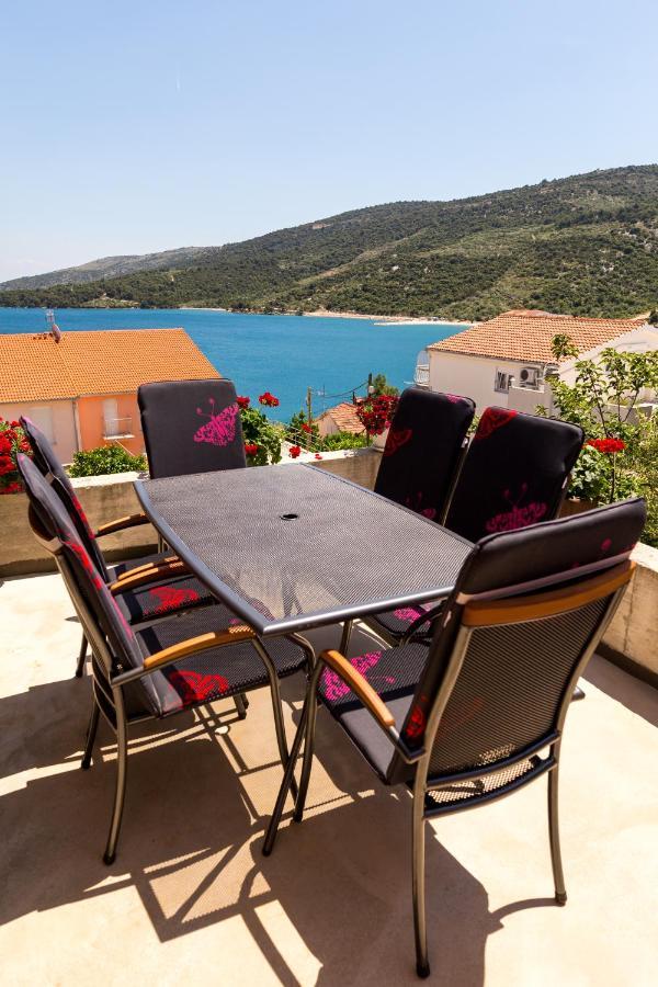 Villa Lovric Marina Exterior photo